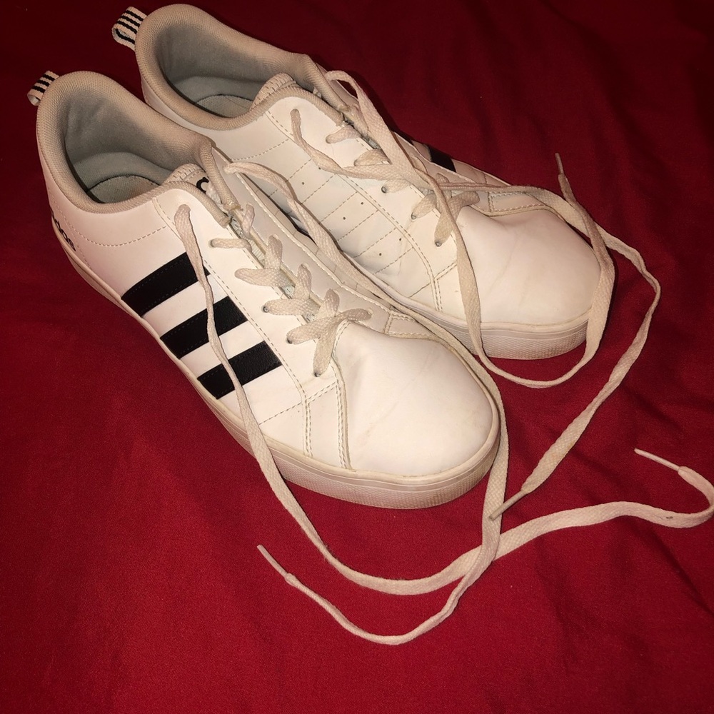 Classic Adidas - Women’s 8